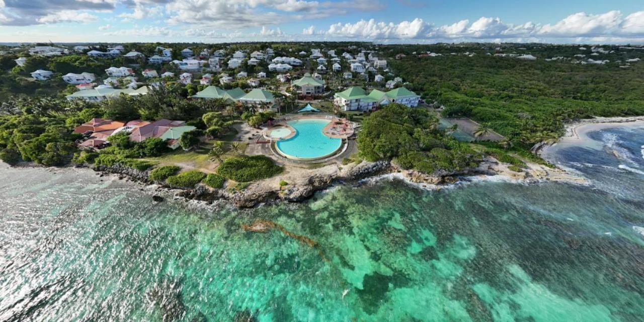 Chaleureux Studio 4 Personnes - Residence Anse Des Rochers - " Les Alizes Du Soir " Tout Equipe Et Citerne D'Eau Saint-Francois  Luaran gambar